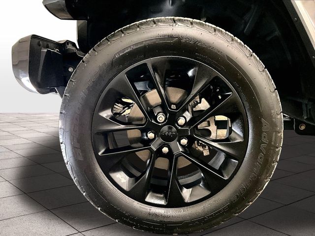 2020 Jeep Wrangler Unlimited Sahara High Altitude Gray at Grove City Ford