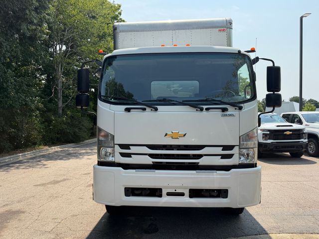 Used 2020 White Chevrolet Base image 9