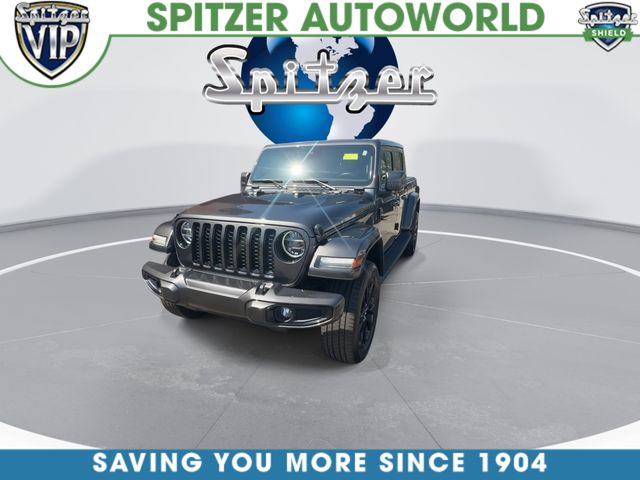 Certified Used 2021 Gray Jeep Overland image 3