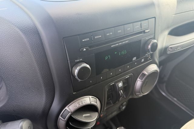 Used 2017 Jeep Wrangler SUV