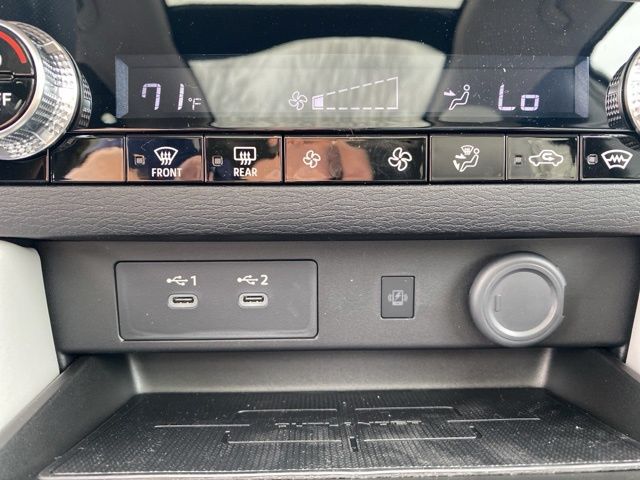 MitsubishiOutlander29