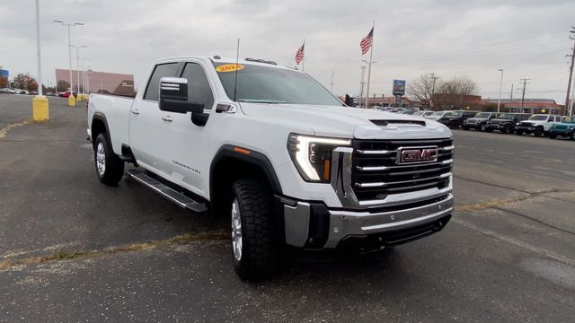 2024 GMC Sierra 2500HD SLT 2