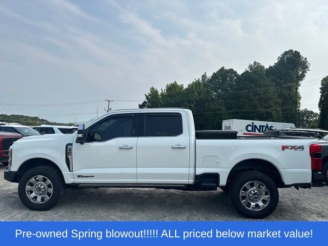 Used 2024 White Metallic Ford Lariat image 11
