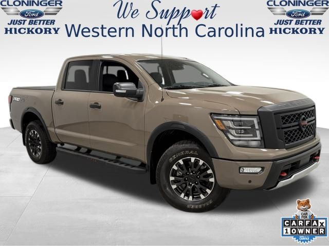 2021 Nissan Titan PRO-4X photo