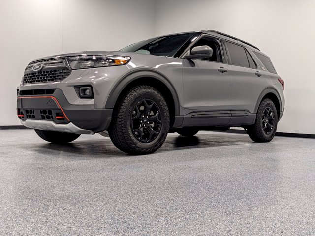 Used 2023 Gray Ford Timberline image 4