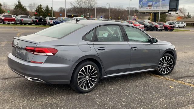 2022 Volkswagen Passat 2.0T Limited Edition 8