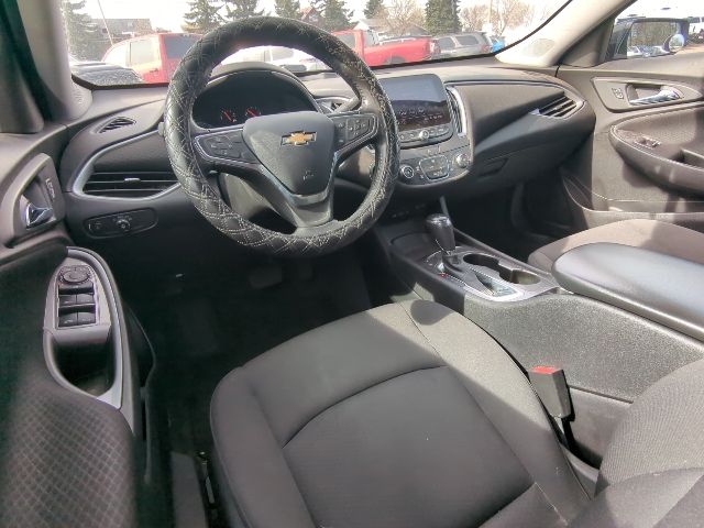 2019 Pacific Blue Metallic Chevrolet Malibu RS FWD Sedan