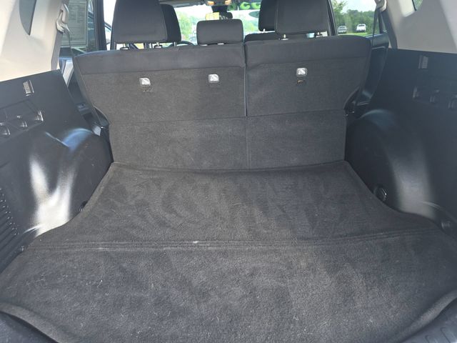Used 2018 Black Toyota XLE image 13