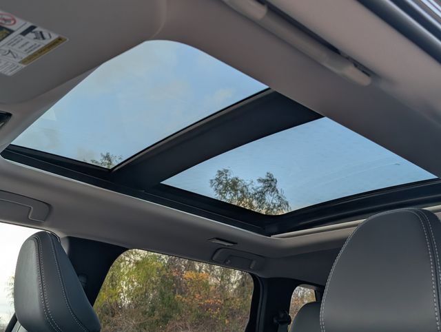 New 2026 Black Mitsubishi SE image 23