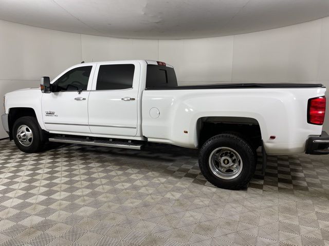 2016 Chevrolet Silverado 3500HD LTZ 6