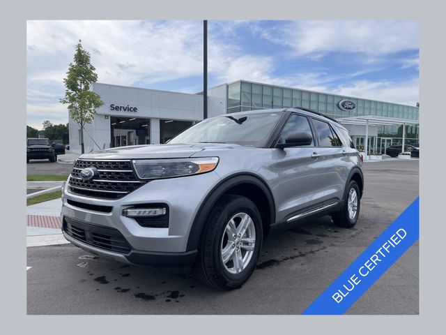 Silver Metallic 2023 Ford Explorer SUV / Crossover All-Wheel Drive Automatic