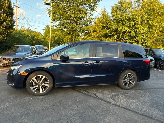 Used 2024 Blue Honda Touring image 2