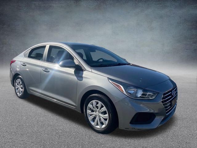 2021 Hyundai Accent SE 2