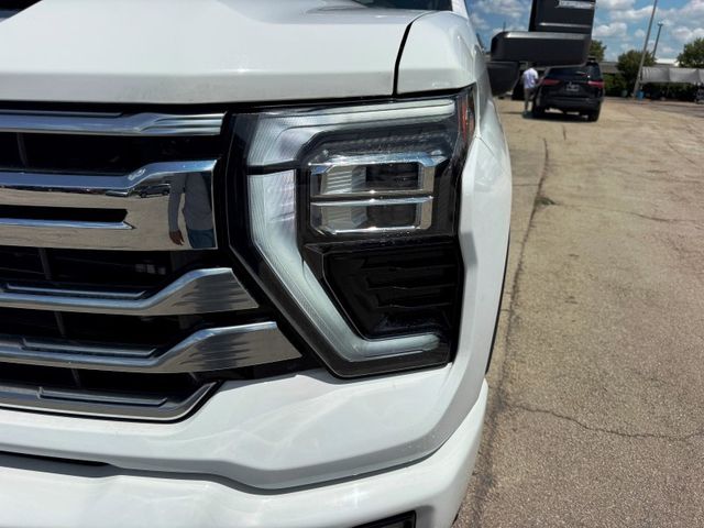 2024 Chevrolet Silverado Hd - $69,988