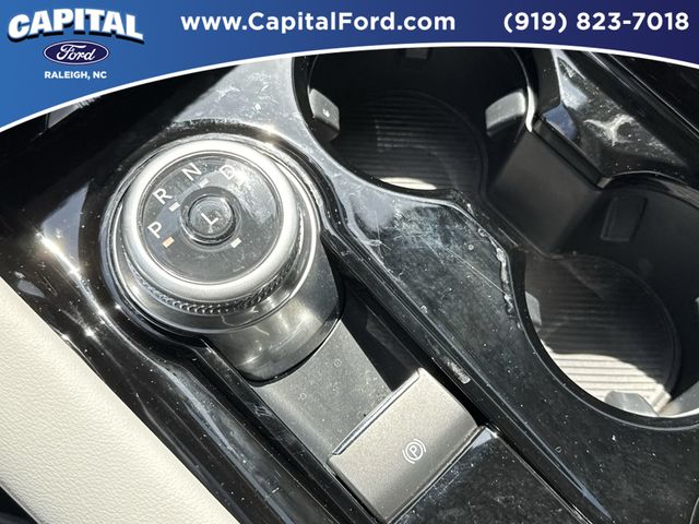 Used 2025 Gray Ford Platinum image 31