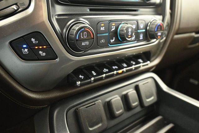 Used 2016 White Chevrolet LTZ image 30