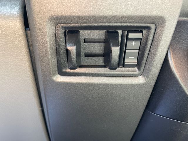 2021 Ford F-250SD XLT - Iconic Silver Metallic exterior view 20