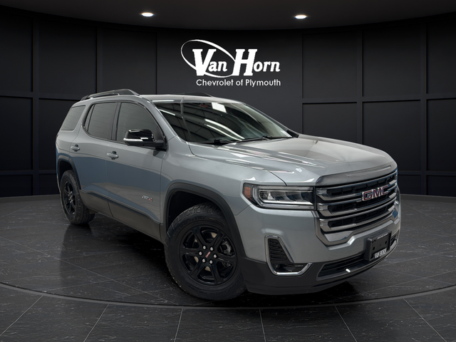2023 GMC Acadia AT4