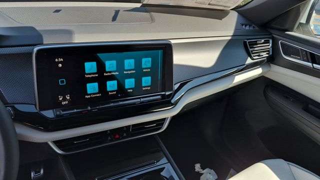 2026 Volkswagen Atlas Cross Sport