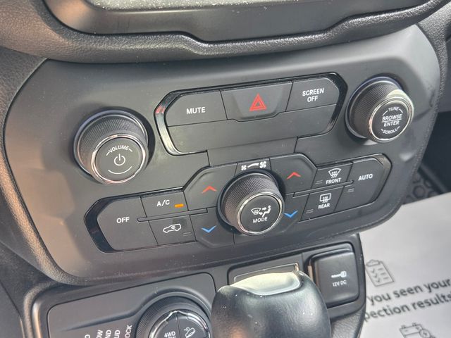Used 2020 Red Jeep Trailhawk image 22