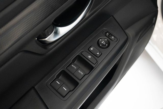 Used 2025 Honda CR-V SUV