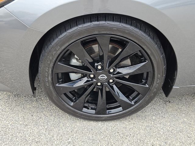 Used 2023 Nissan Maxima Sedan