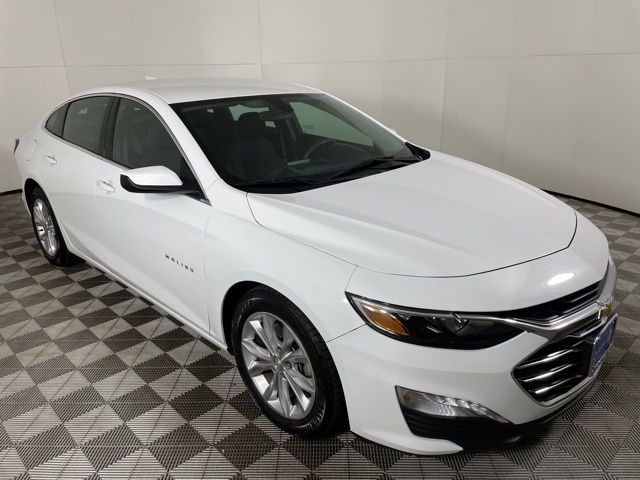 2022 Chevrolet Malibu LT 2