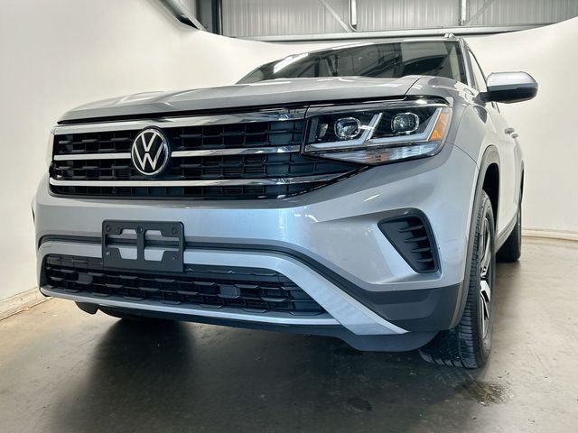 2023 Volkswagen Atlas 2.0T SE Silver at Sutliff Volkswagen