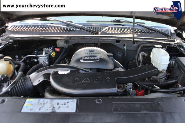 Used 2005 Chevrolet Avalanche 1500 Truck