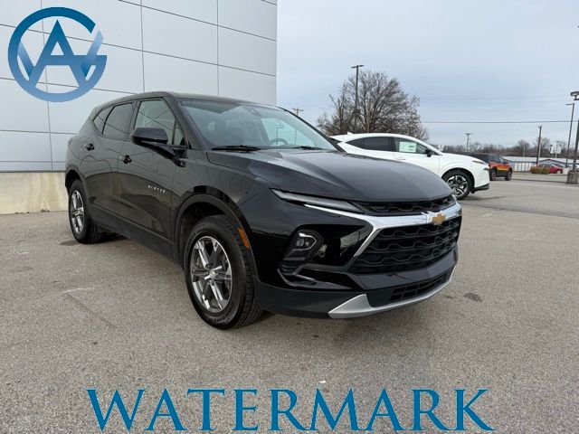 2023 Chevrolet Blazer LT photo