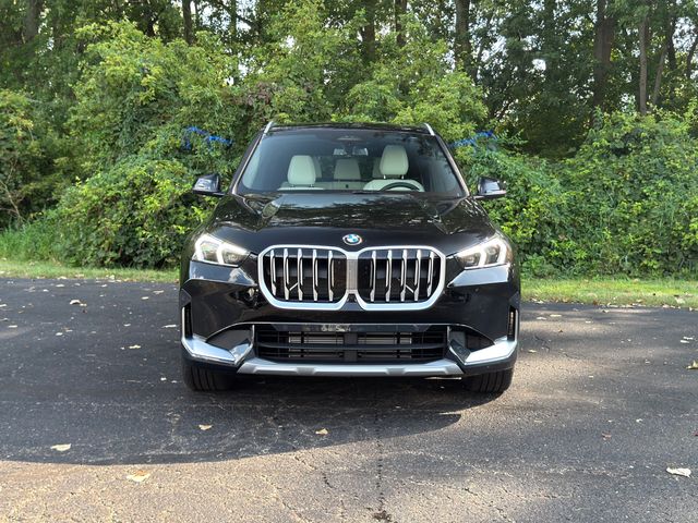 New 2027 Black BMW  image 3