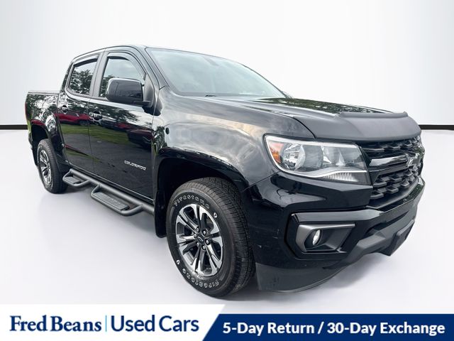 Black 2021 Chevrolet Colorado Pickup Truck 4X2 8-Speed Automatic