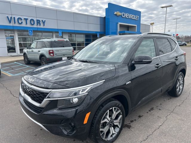 2023 Kia Seltos EX AWD