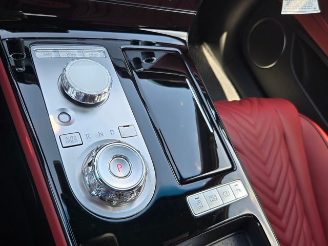 2027 Genesis G80