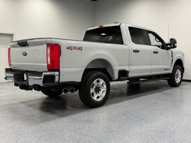 Used 2026 White Ford XLT image 9