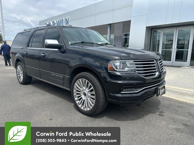  2015 Lincoln Navigator L 4WD   