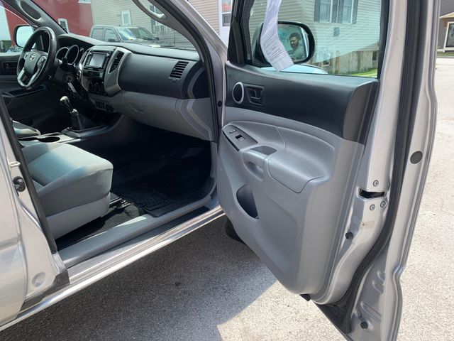 Used 2014 Toyota Tacoma Truck