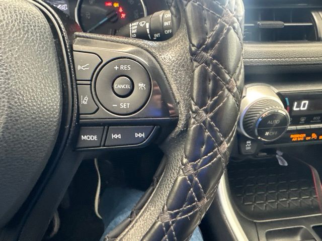 2019 Toyota RAV4 Hybrid XLE Silver at Emmons Autoplex