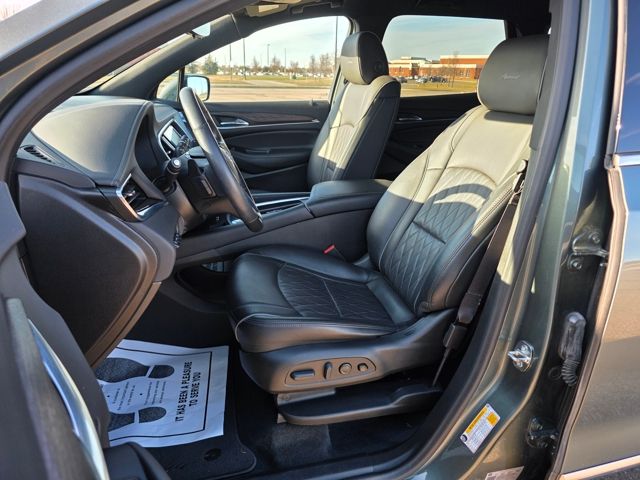 2023 Buick Enclave Avenir AWD