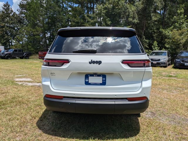 2026 Jeep Grand Cherokee L Altitude 4x2