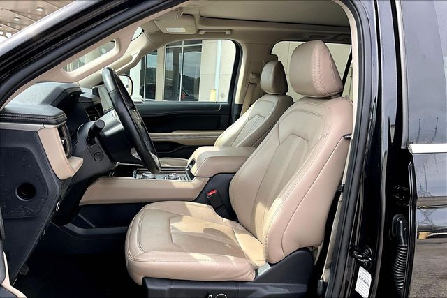 Used 2024 Ford Expedition Limited 4D Sport Utility