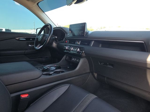 2025 Honda Pilot Touring:L168808A