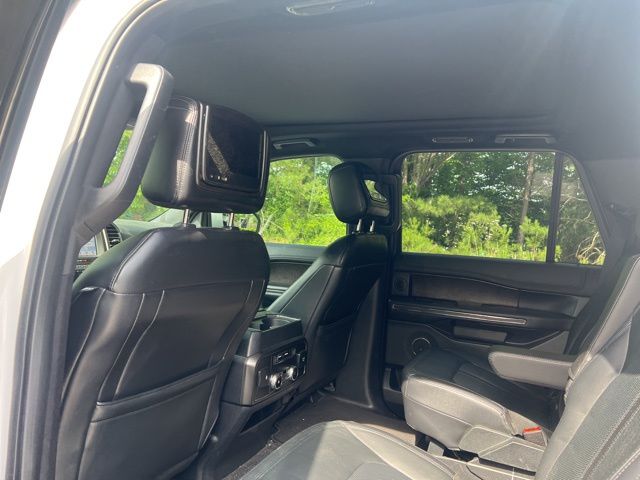 2019 Ford Expedition Limited photo