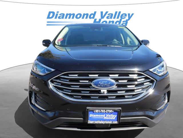 2022 Ford Edge Titanium 2