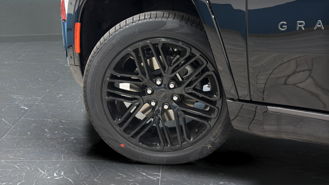 New 2026 High Gloss Black Jeep Limited Reserve image 41