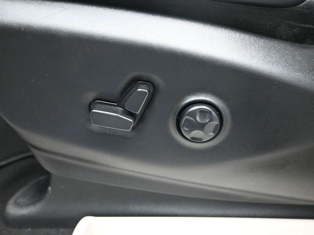 used 2023 Chrysler Pacifica car, priced at $24,653