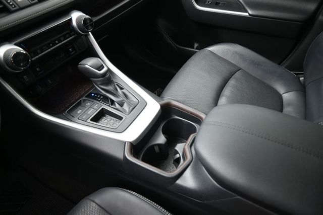 Used 2020 Toyota RAV4 SUV