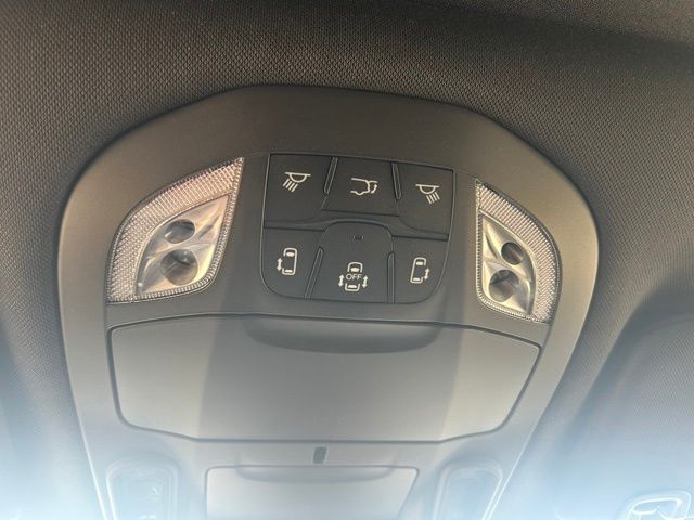 New 2027 Chrysler Pacifica Van
