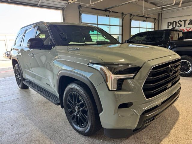 Lunar 2026 Toyota Sequoia SUV / Crossover 4X2 Automatic
