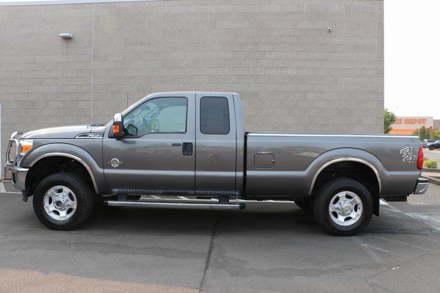 2011 Ford F-350SD XLT 17